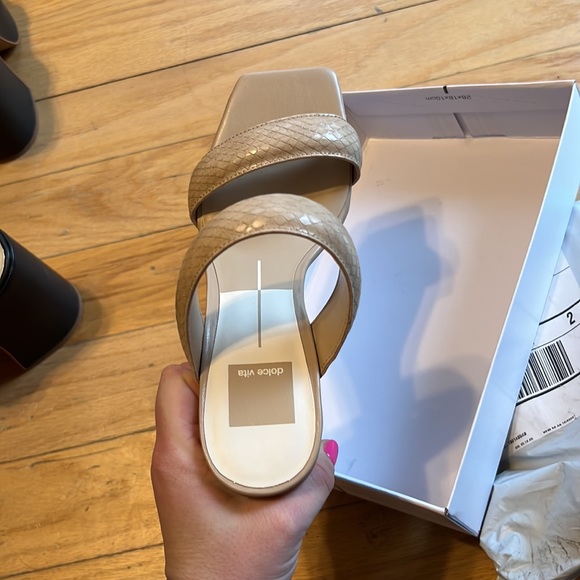 Dolce Vita Stella Heel - Picture 6 of 9